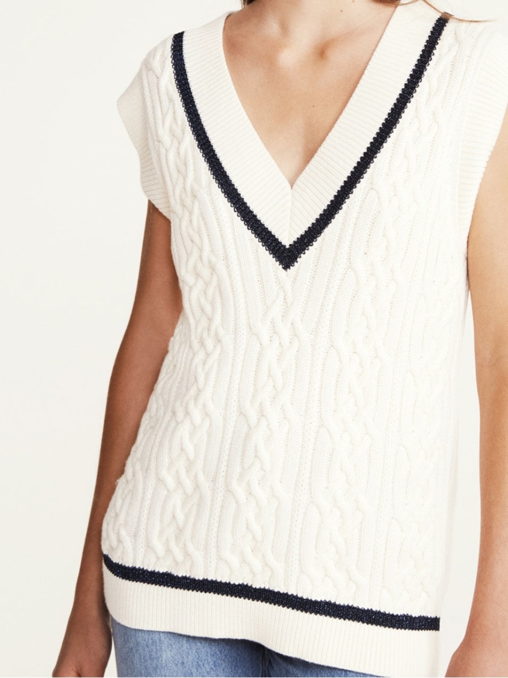 Claudie Pierrot Milky Sleeveless Pullover M like New